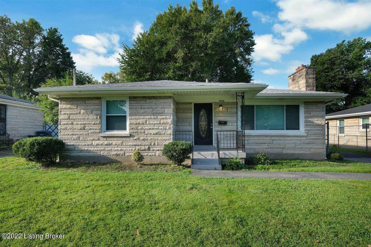 4908 Hillview Dr - Photo 1