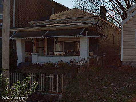 1934 Madison St - Photo 1