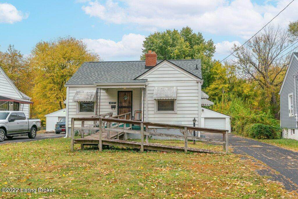 4007 Mapleton Ave - Photo 1