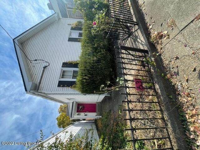 631 Barret Ave - Photo 1