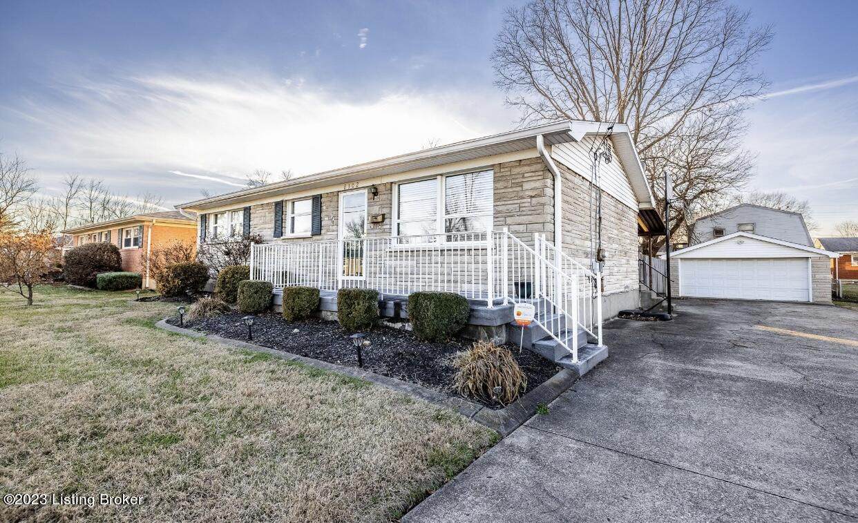 8302 Devonshire Dr - Photo 1