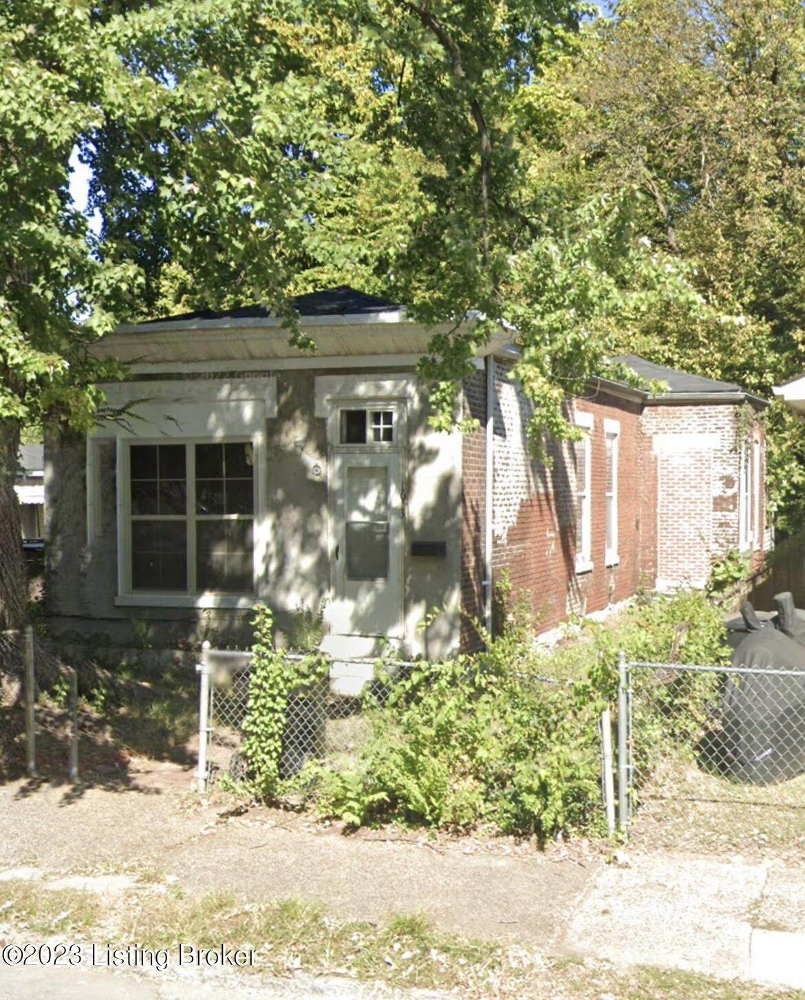 1653 Prentice St - Photo 1