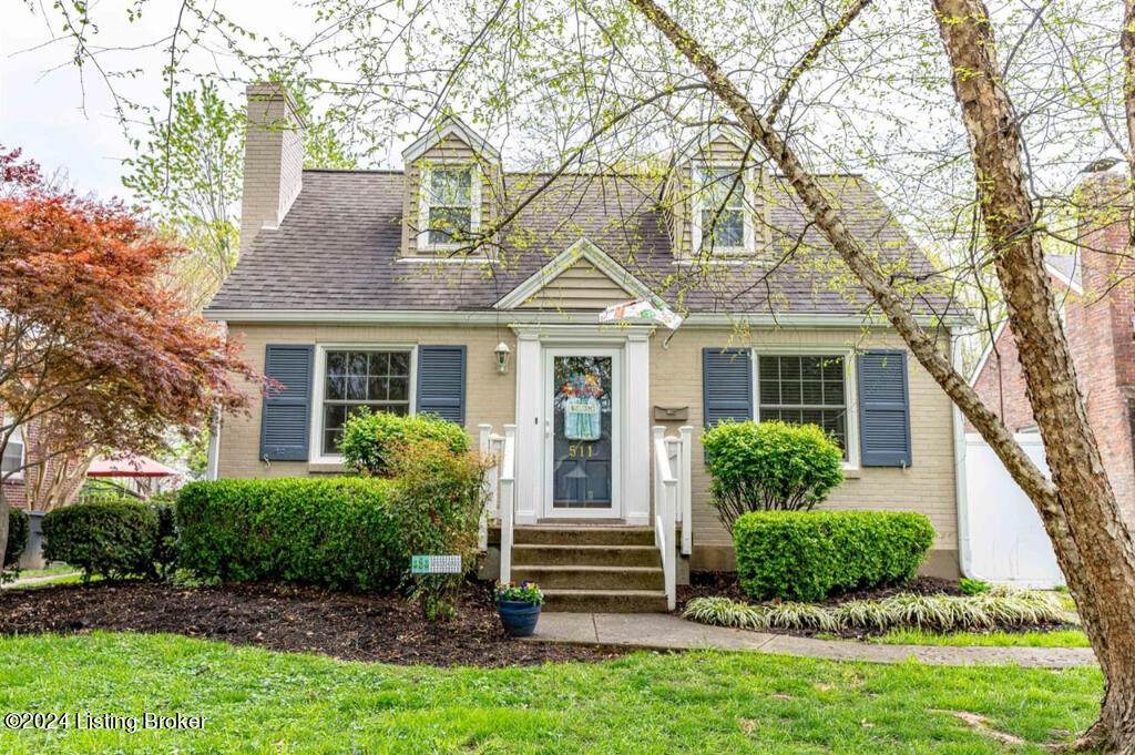 511 Macon Ave - Photo 1