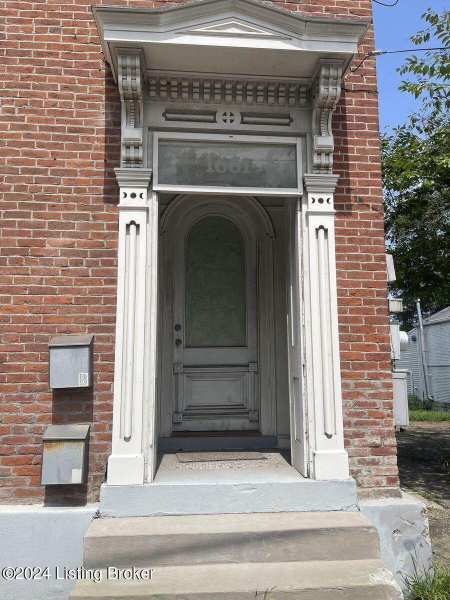https://bt-photos.global.ssl.fastly.net/louisville/orig_boomver_1_1667265-2.jpg