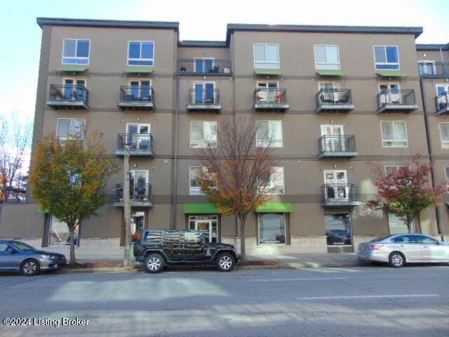 110 Campbell St - Photo 1