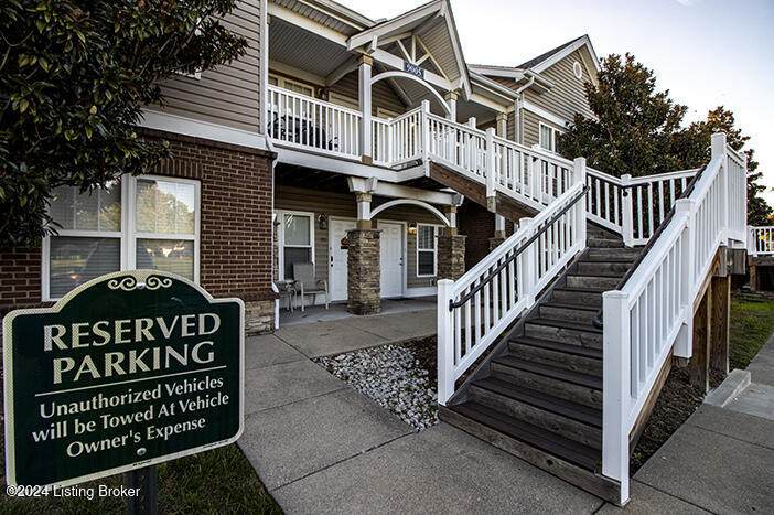 9003 Falcon Crest Ct - Photo 1