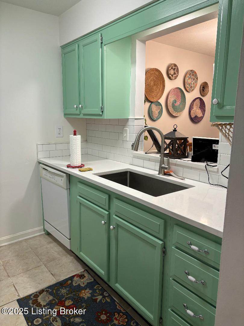 1328 Lynmar Dr - Photo 1