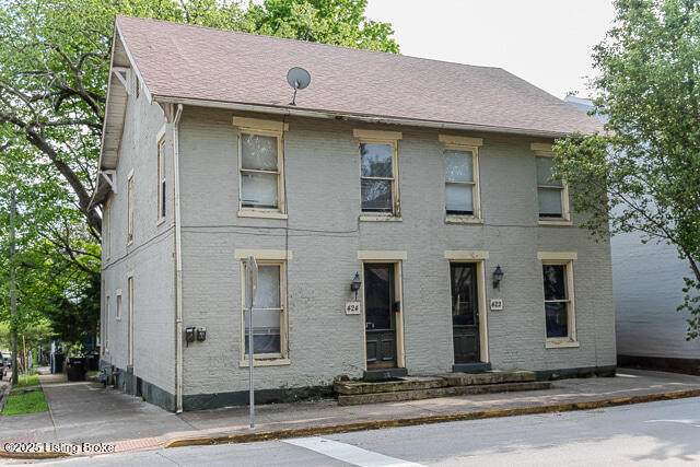 422-424 Second St - Photo 1