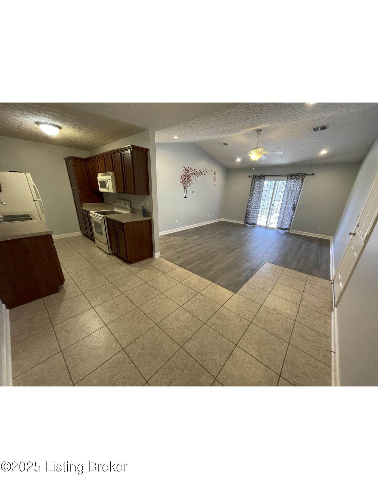 12401 Brothers Ave - Photo 1
