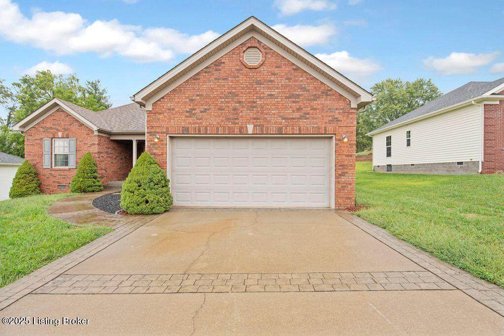 110 Lowball Ln - Photo 1