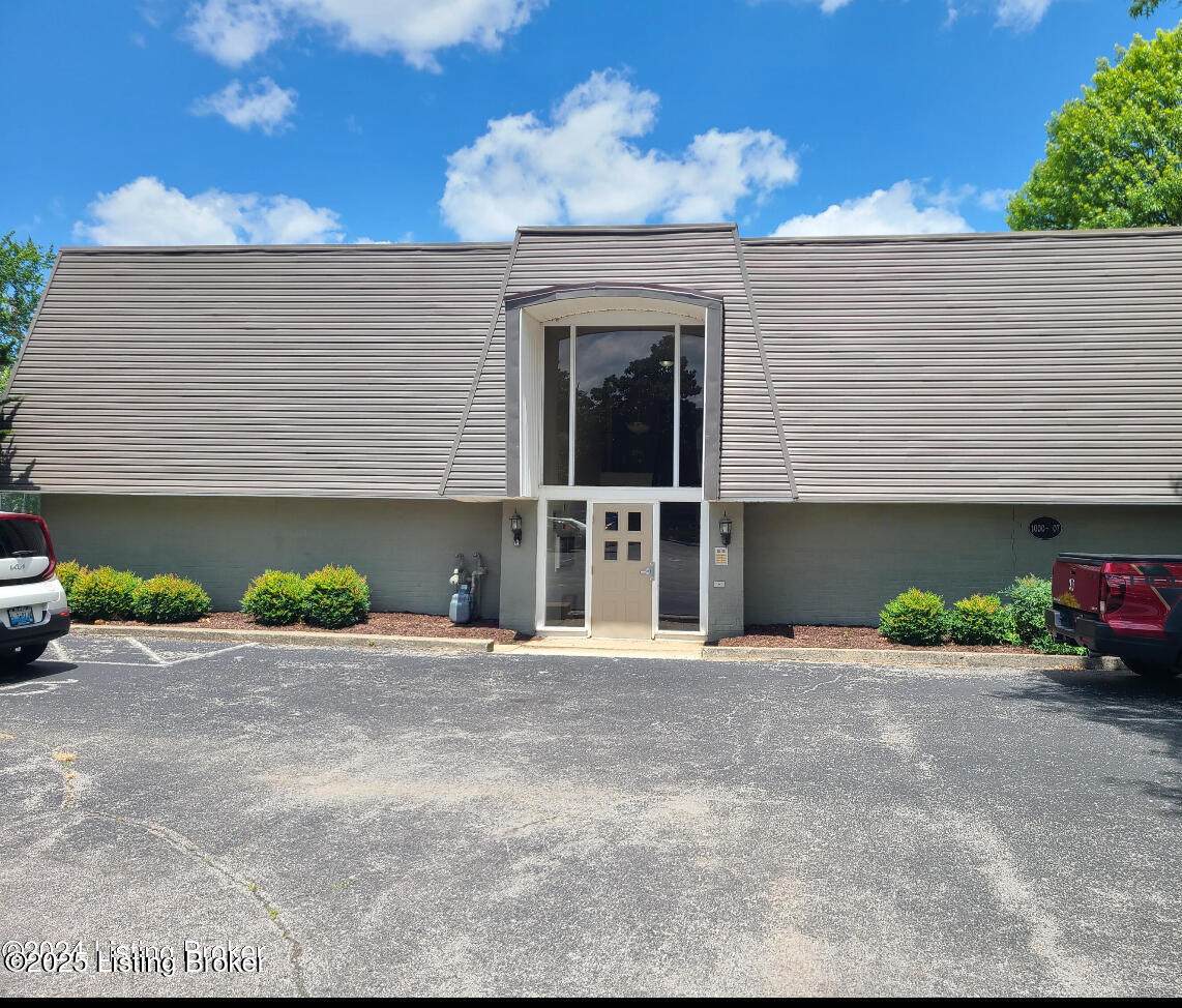 1002 La Fontenay Ct - Photo 1