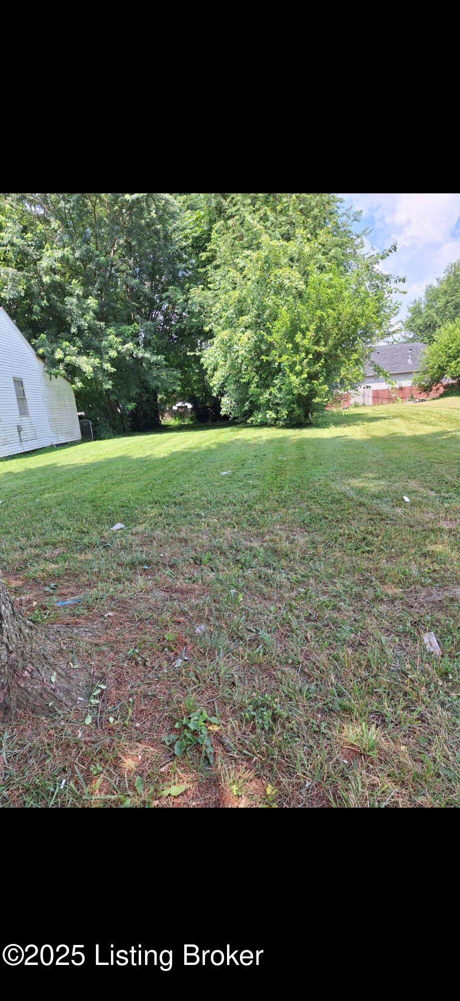 314 27th St - Photo 1