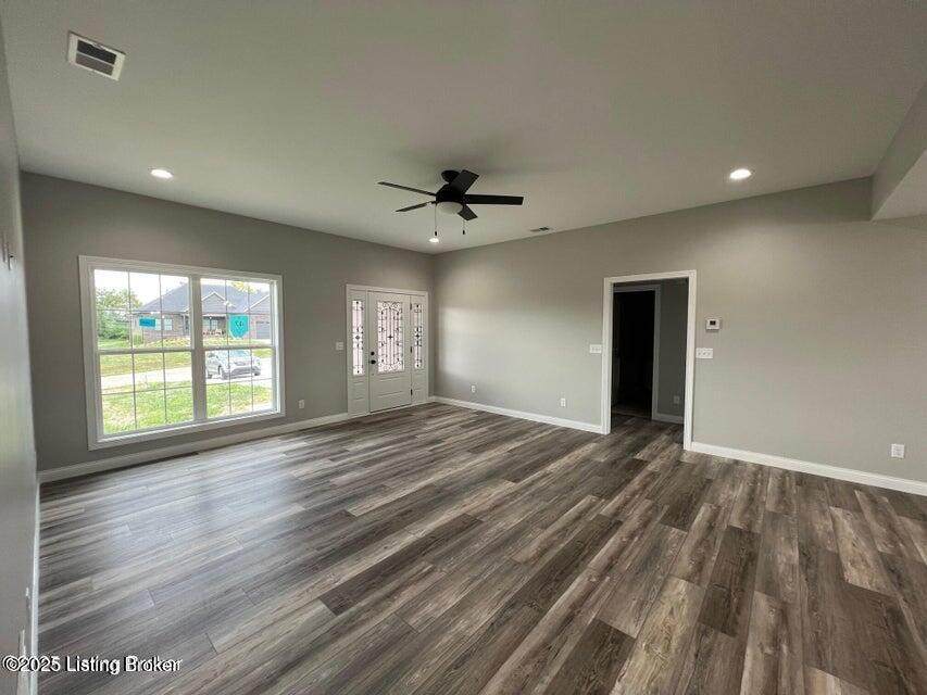 https://bt-photos.global.ssl.fastly.net/louisville/orig_boomver_1_1702077-2.jpg