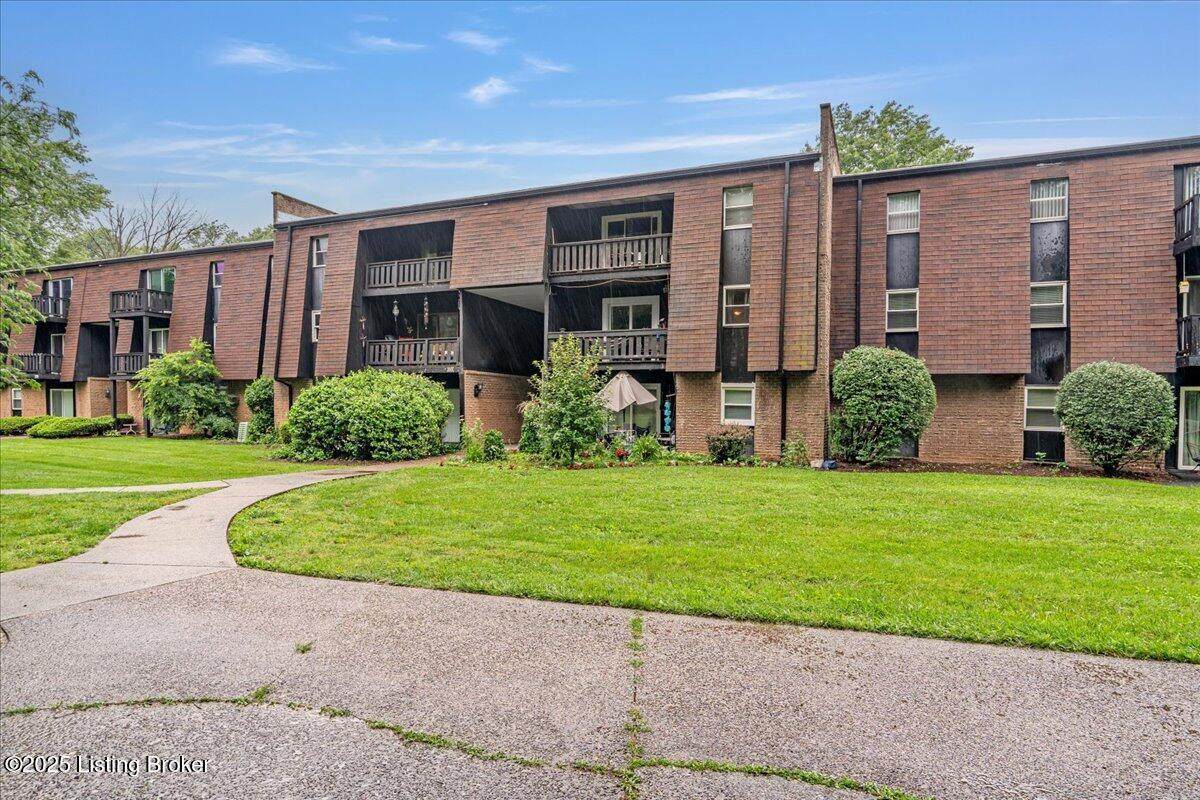 3507 Lodge Ln - Photo 1