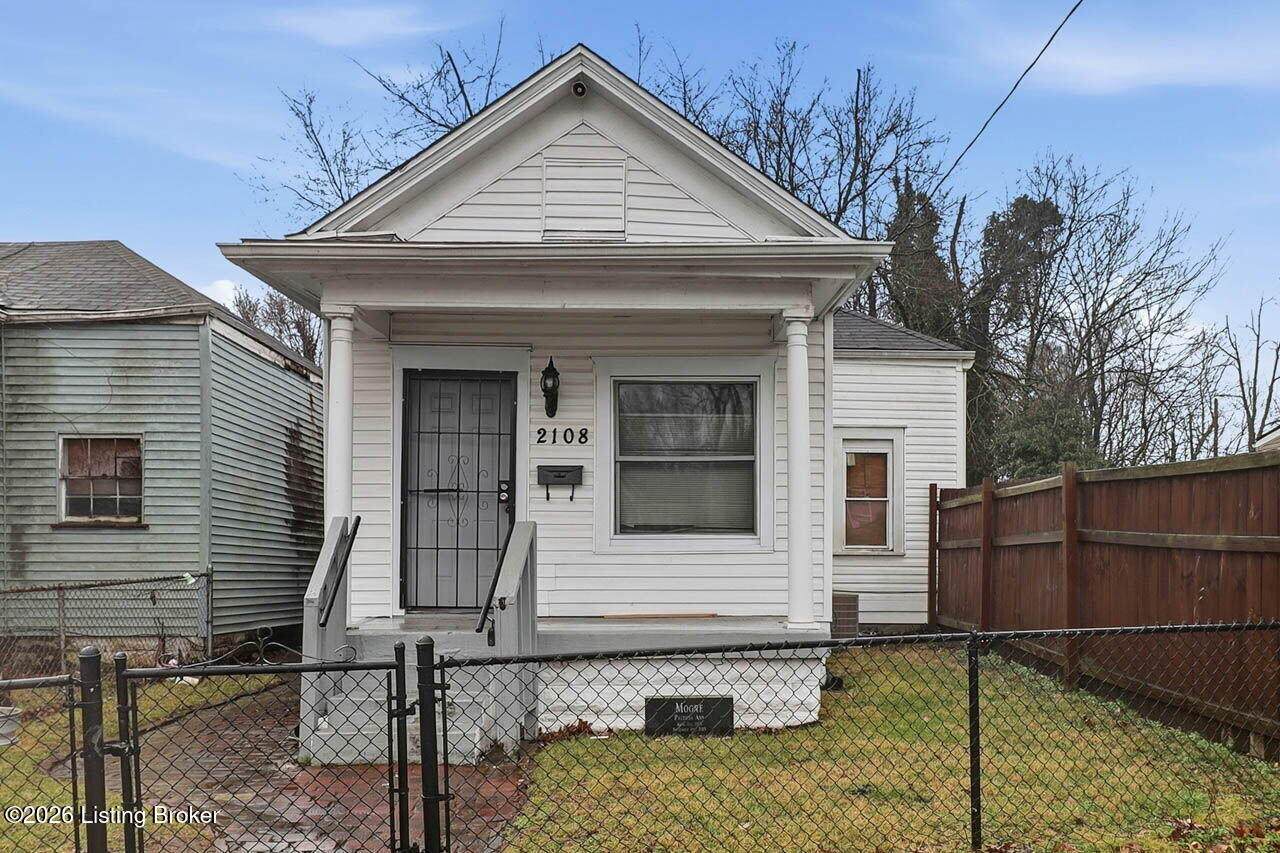 2108 Wilson Ave - Photo 1