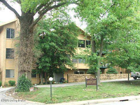 2505 Brownsboro Rd - Photo 1