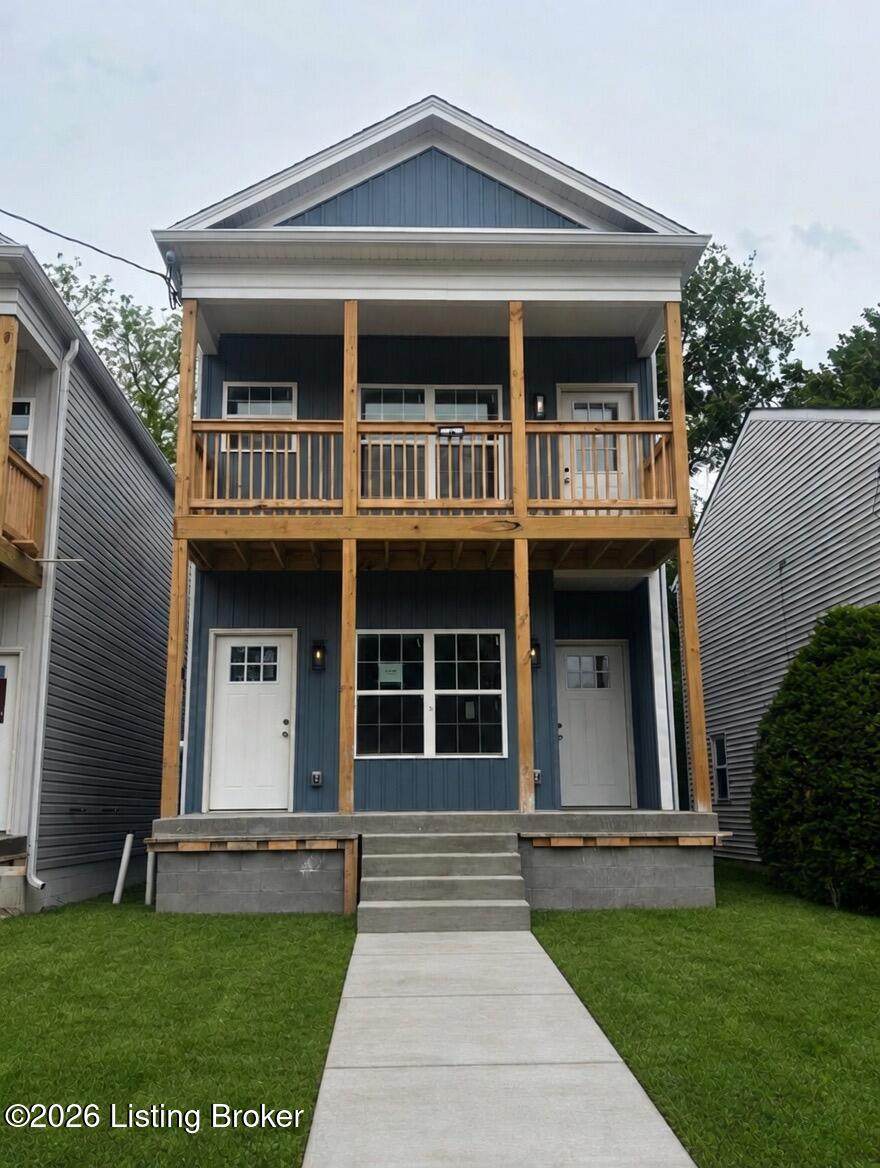 603 Hill St - Photo 1
