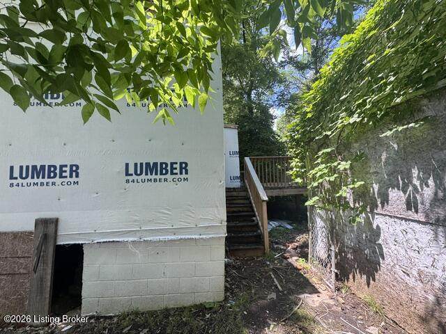 https://bt-photos.global.ssl.fastly.net/louisville/orig_boomver_1_1719269-2.jpg