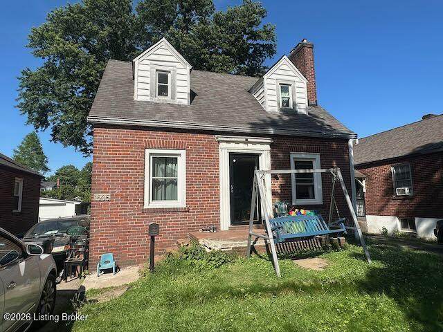 1505 Larchmont Ave - Photo 1
