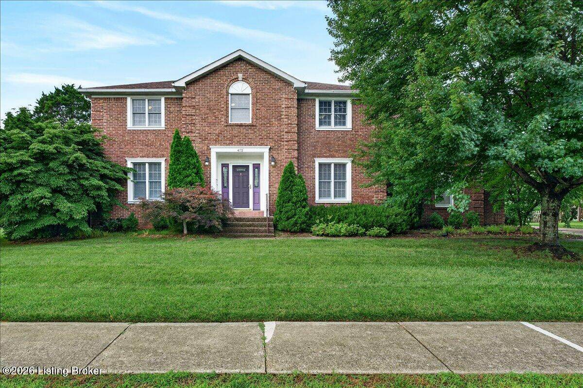 412 Lake Forest Pkwy - Photo 1
