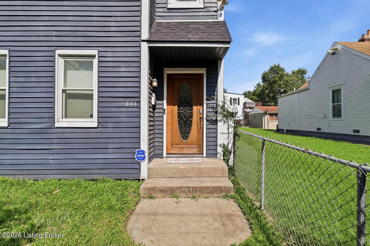 https://bt-photos.global.ssl.fastly.net/louisville/orig_boomver_1_1722554-2.jpg