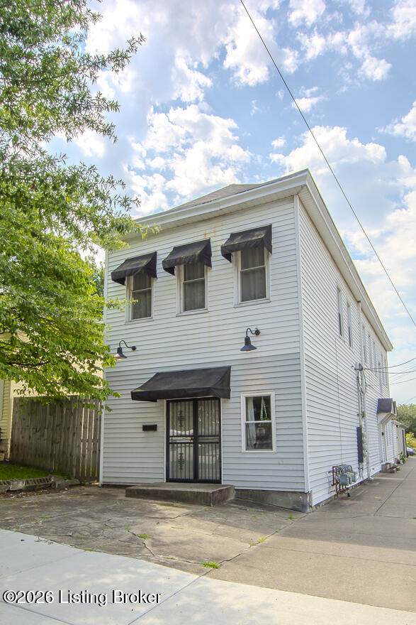 1000 Caldwell St - Photo 1