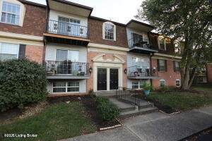 208 Flanders Ct - Photo 1