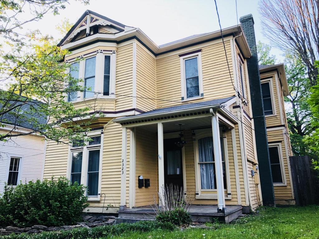 2323 Sycamore Ave - Photo 1
