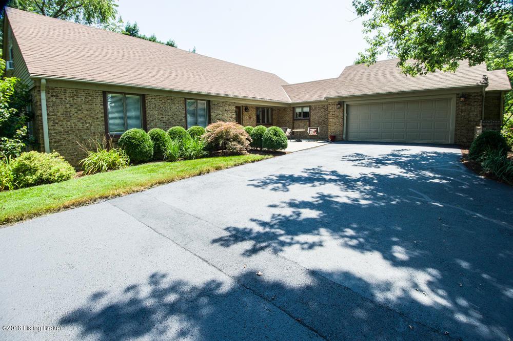 123 Creekside Dr - Photo 1