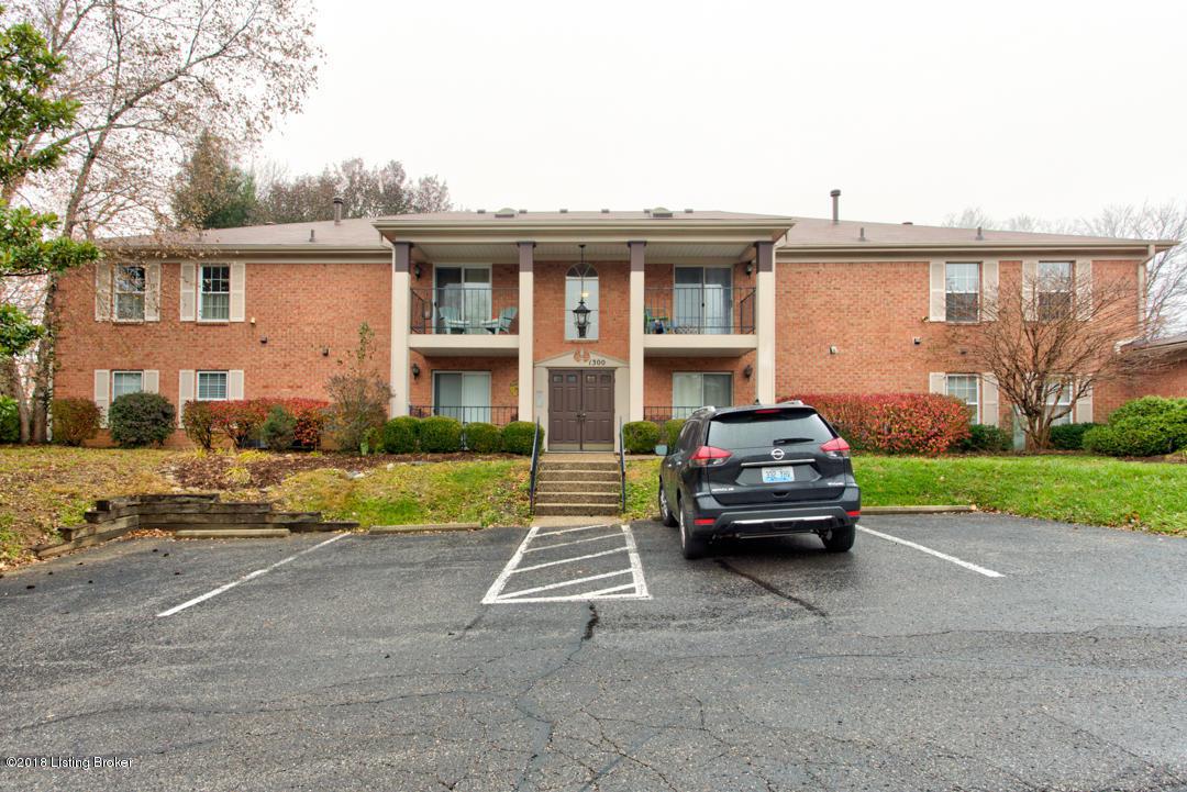1308 Forest Park Rd - Photo 1