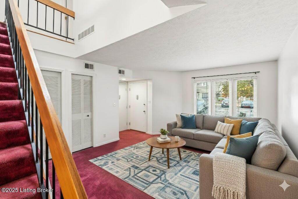 340 Crescent Spring Dr - Photo 1