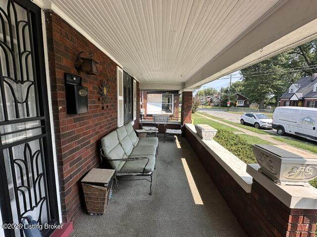 https://bt-photos.global.ssl.fastly.net/louisville/orig_boomver_2_1716865-2.jpg