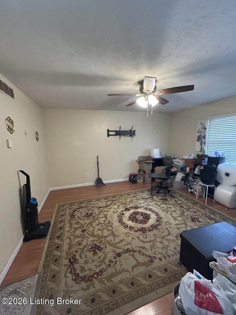 https://bt-photos.global.ssl.fastly.net/louisville/orig_boomver_2_1720340-2.jpg