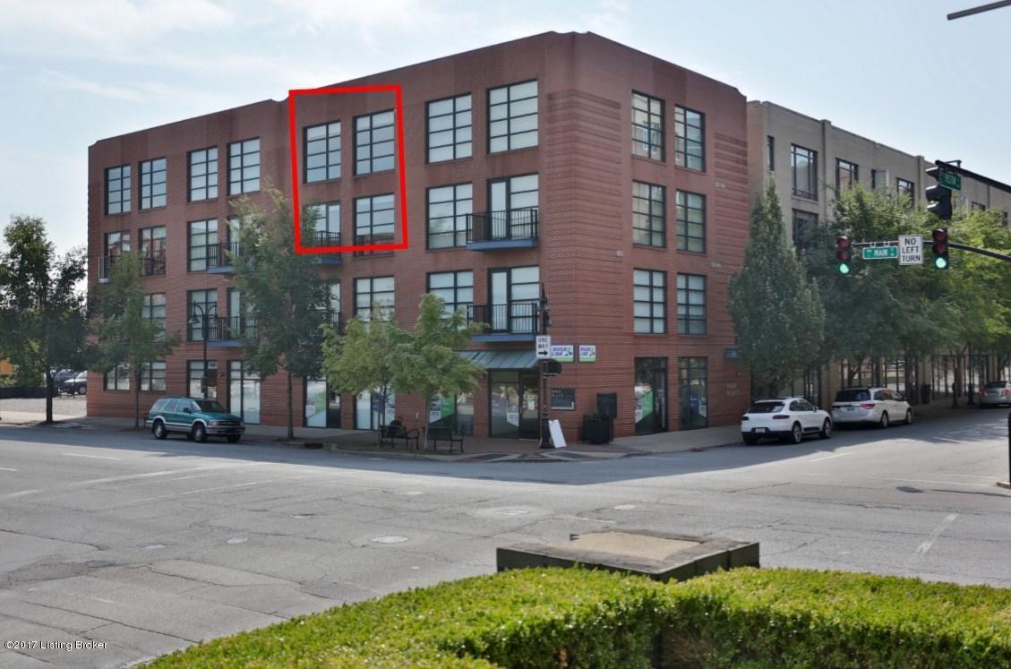 400 Main St - Photo 1