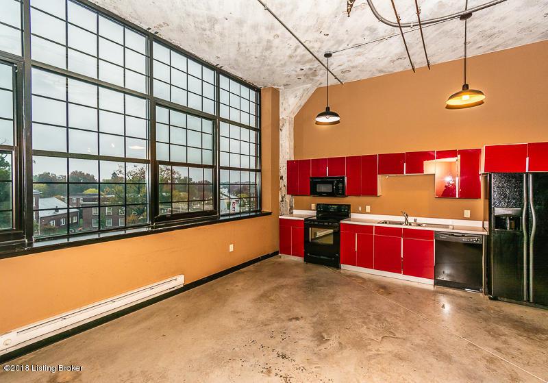 2520 3rd St - Photo 1