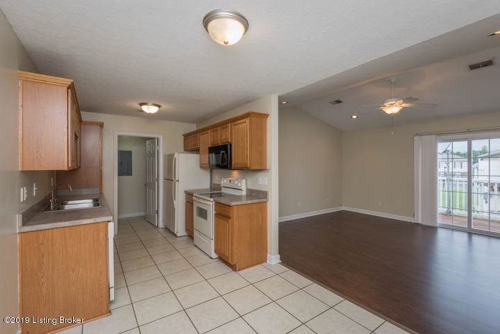 7800 Alfred Schlatter Dr - Photo 1