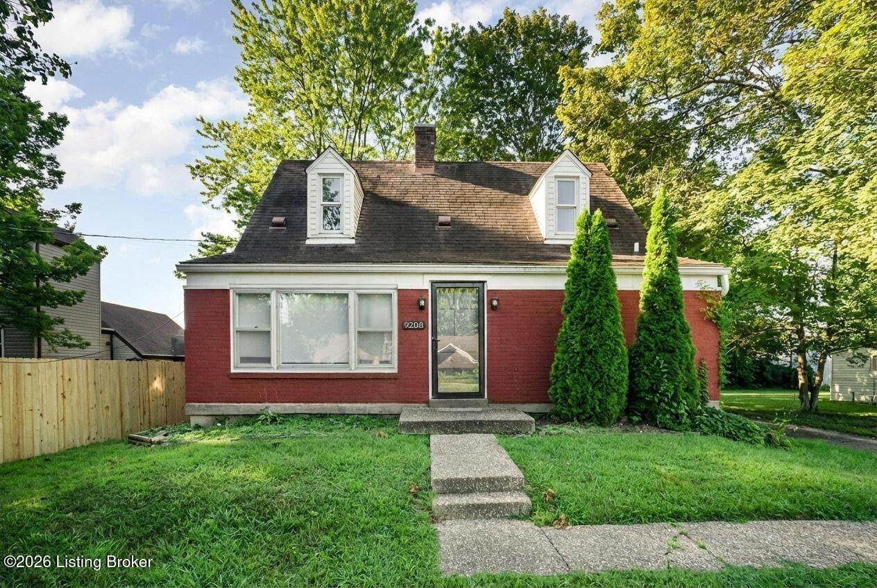 9208 Jefferson Ave - Photo 1