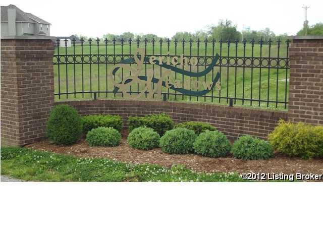 340 Graves Dr - Photo 1