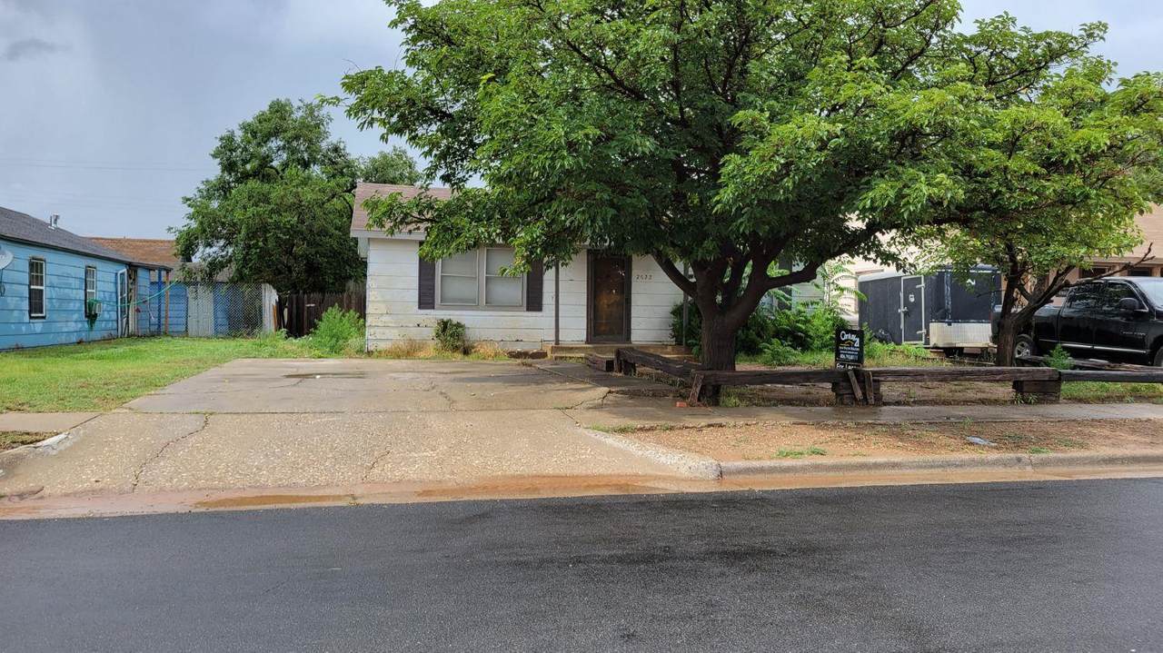 2622 Cornell Street - Photo 1
