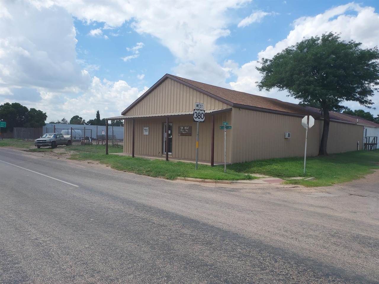 302 8th Street - Photo 1