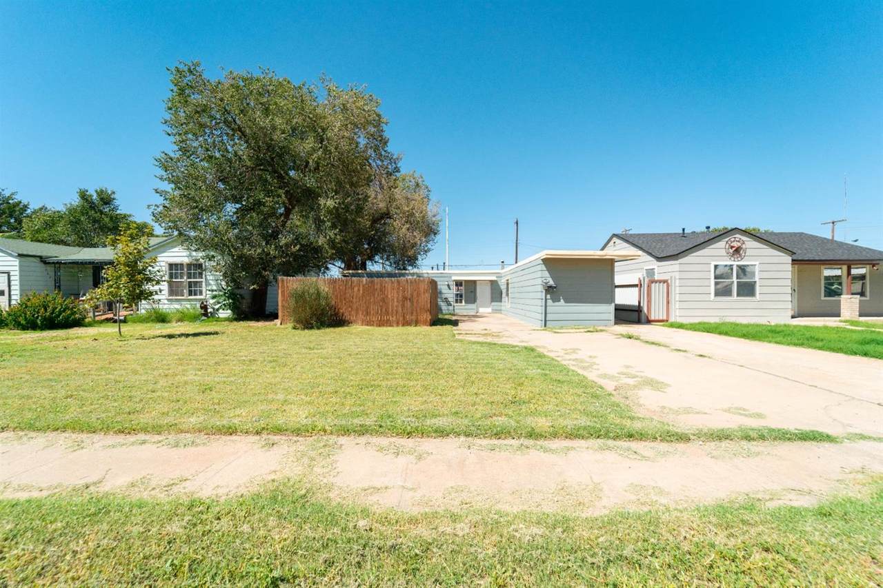 2804 35th Street - Photo 1