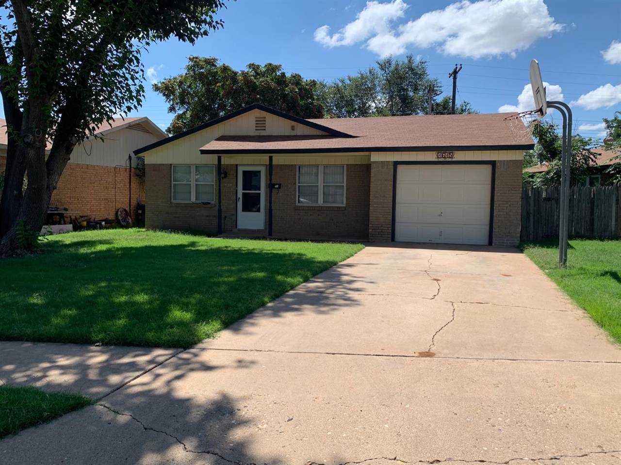 1615 69th Street - Photo 1