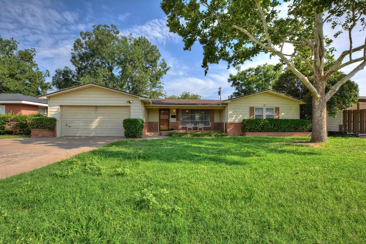 3610 39th Street - Photo 1