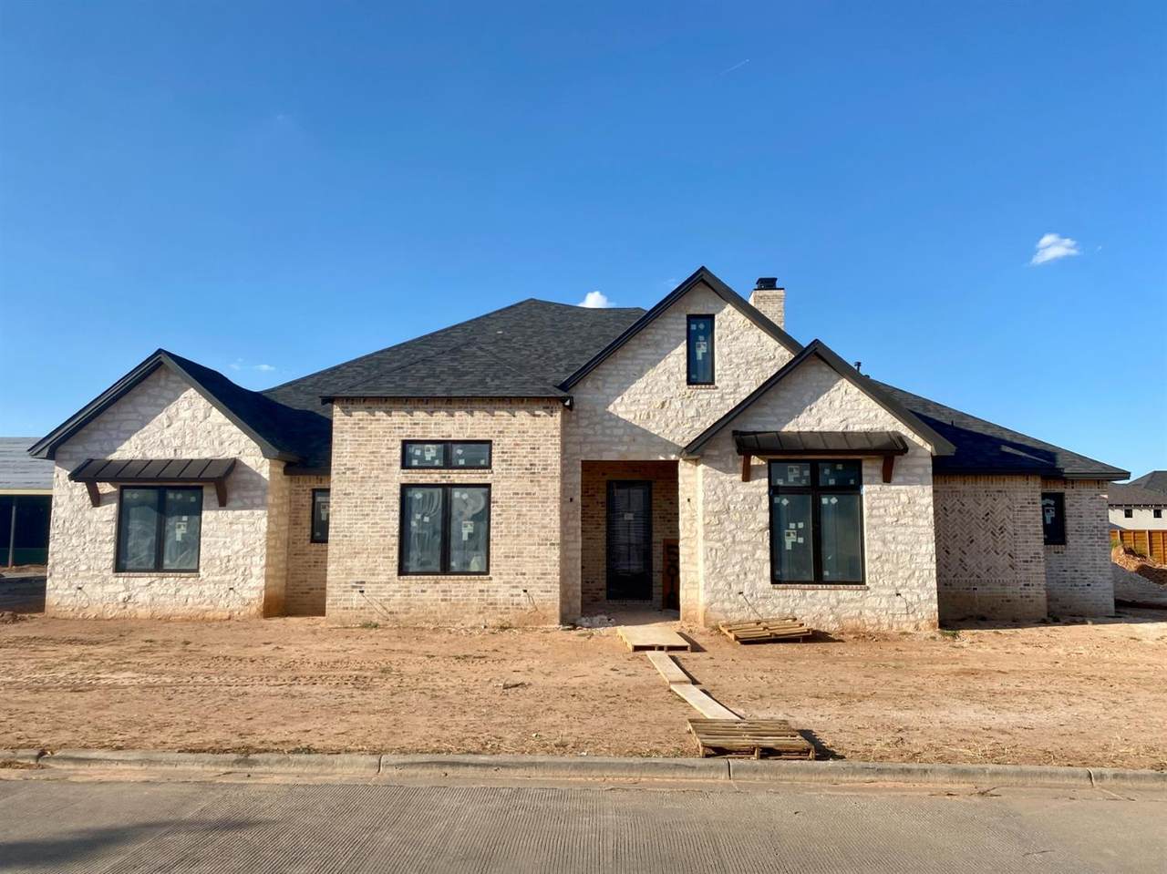 5018 118th Street - Photo 1