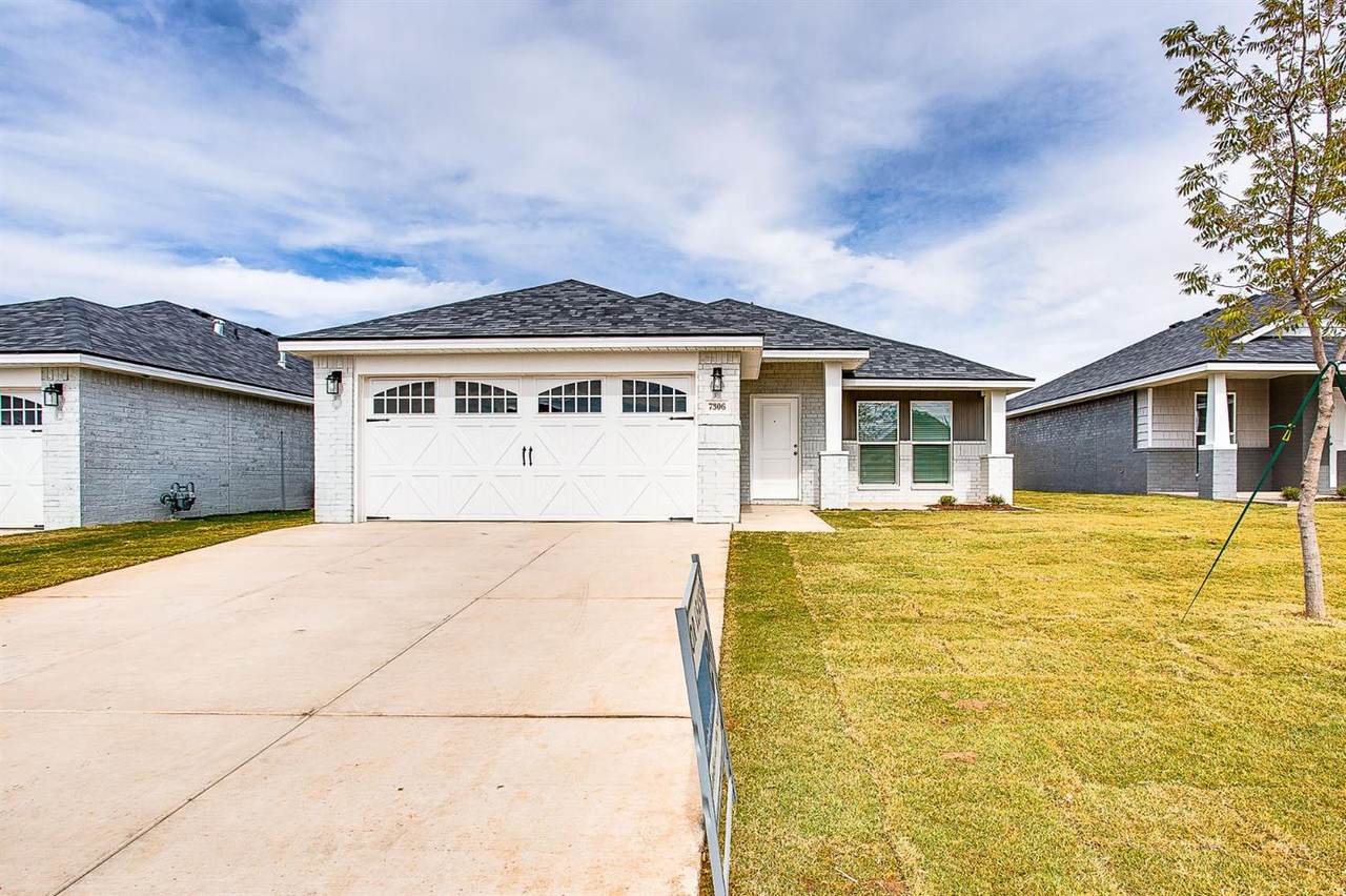 7306 28th Street - Photo 1