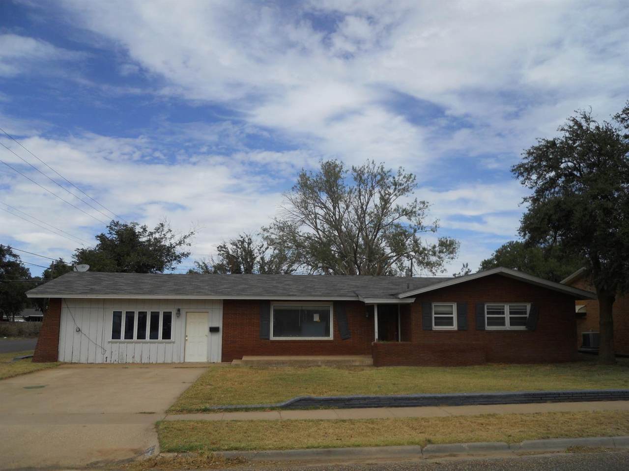 308 16th Street - Photo 1