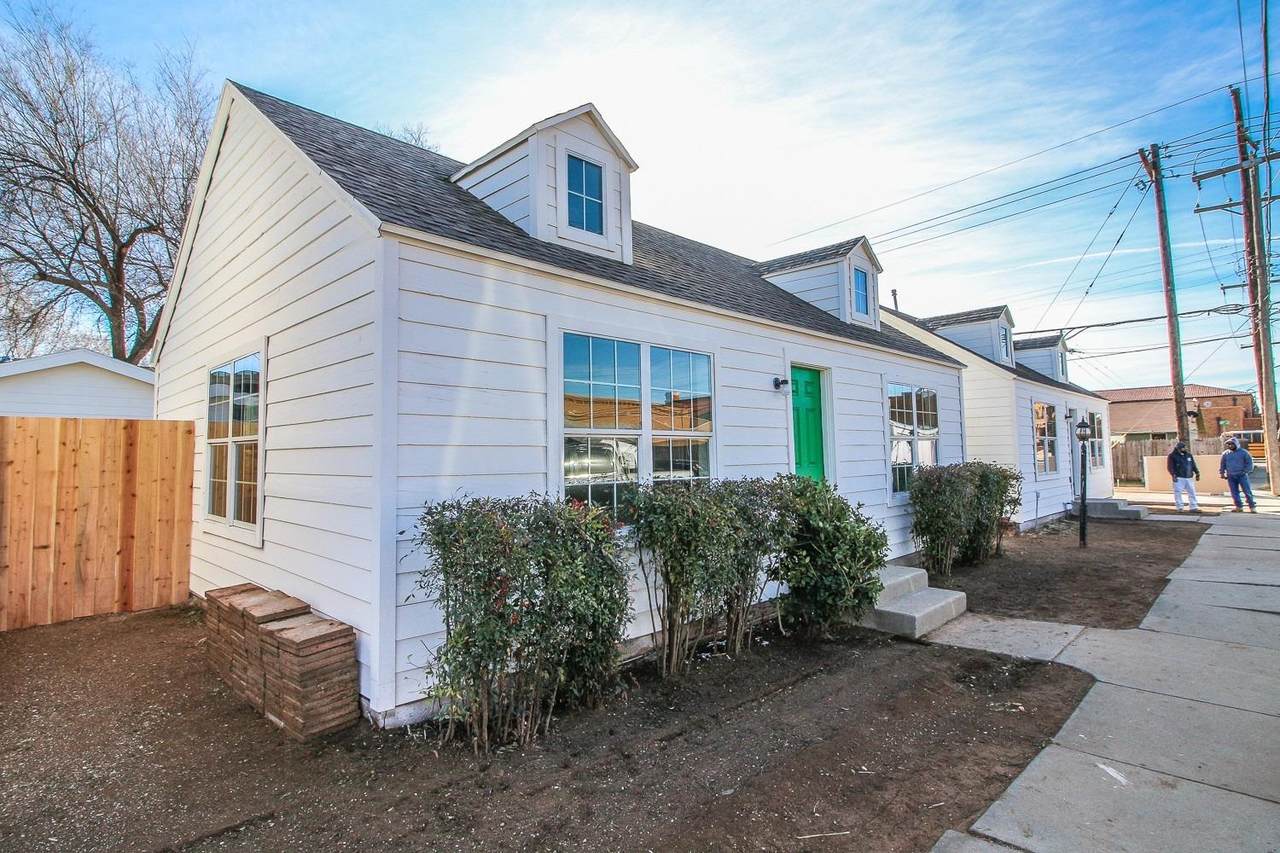 1705 Ave T - Photo 1