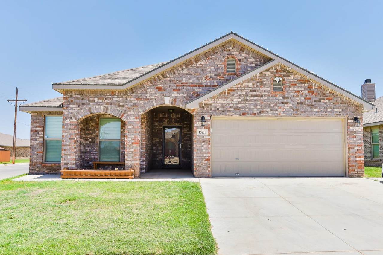 13801 Waco Avenue - Photo 1