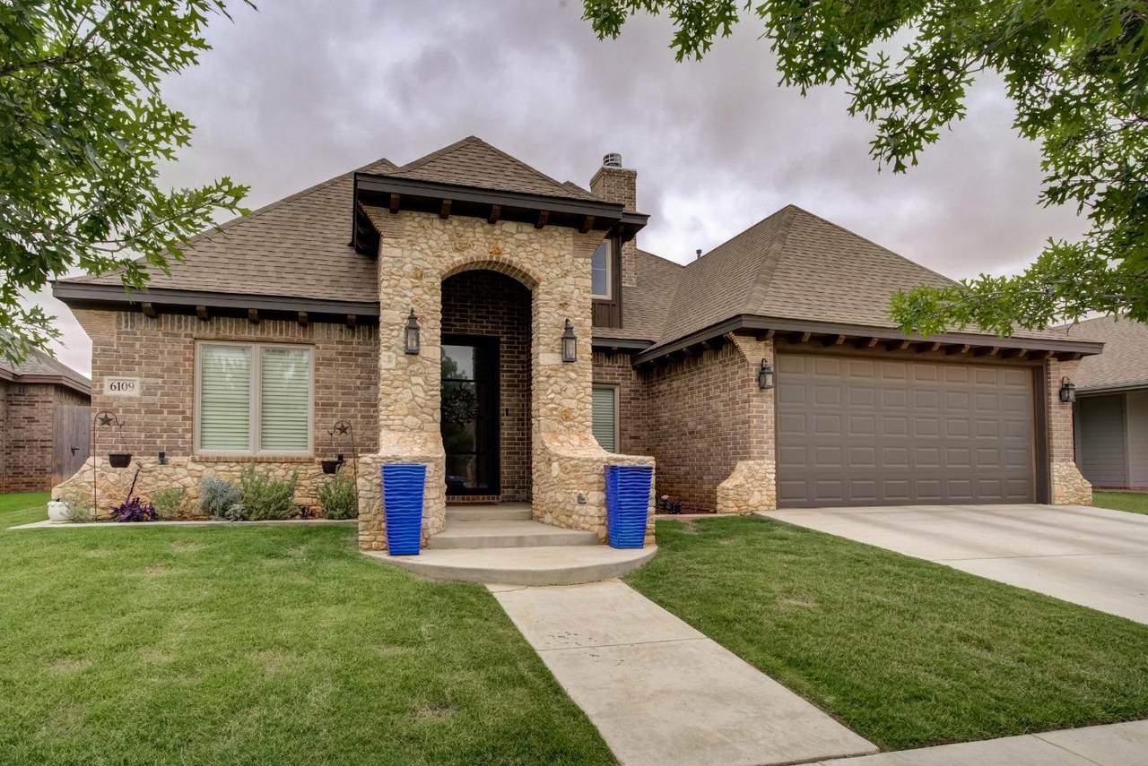 6109 86th Street - Photo 1