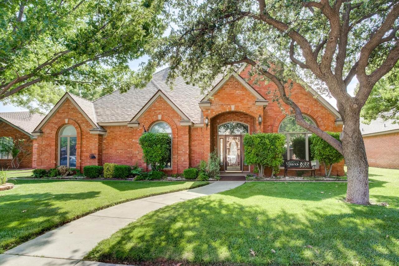 8210 Dover Avenue - Photo 1